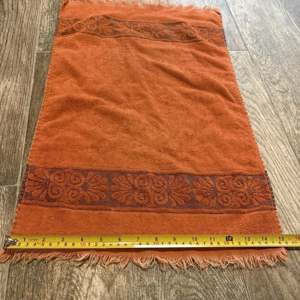 Vtg Cannon Monticello Burnt Orange Hand Towel Sculpted Fringe Made USA 16x24
